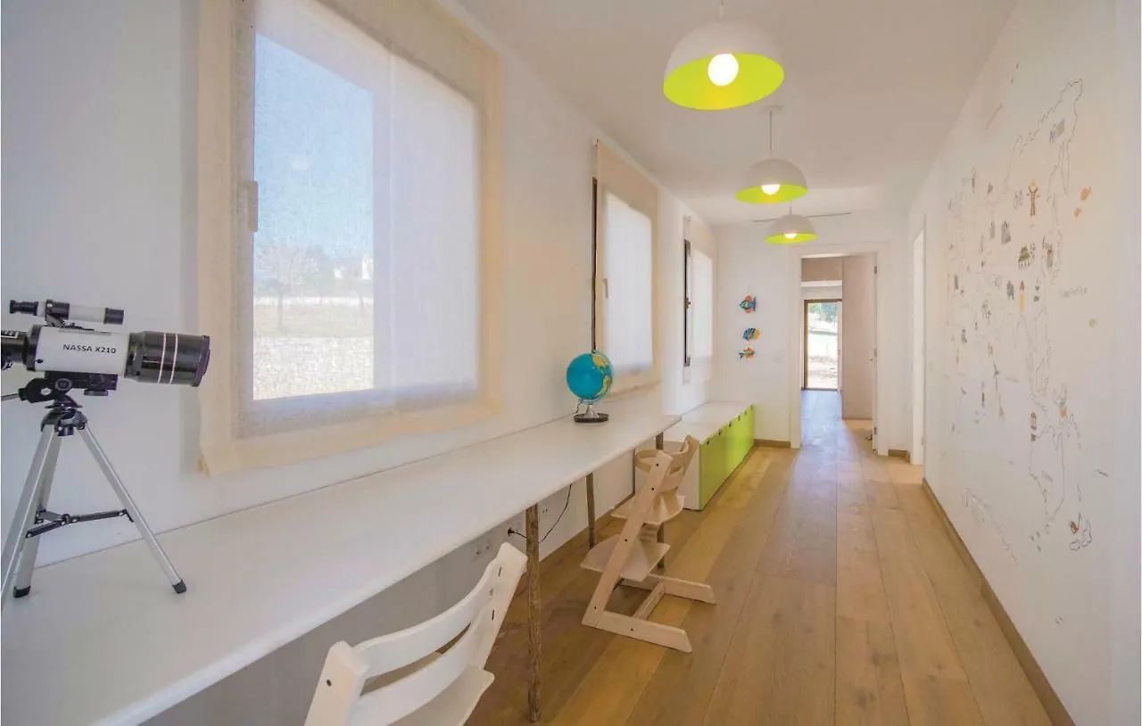 4 Bedroom Stunning Home In Moscari Σπίτι διακοπών